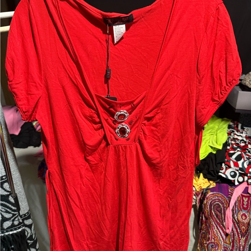Chic Red Short Sleeve Top with Embellishments